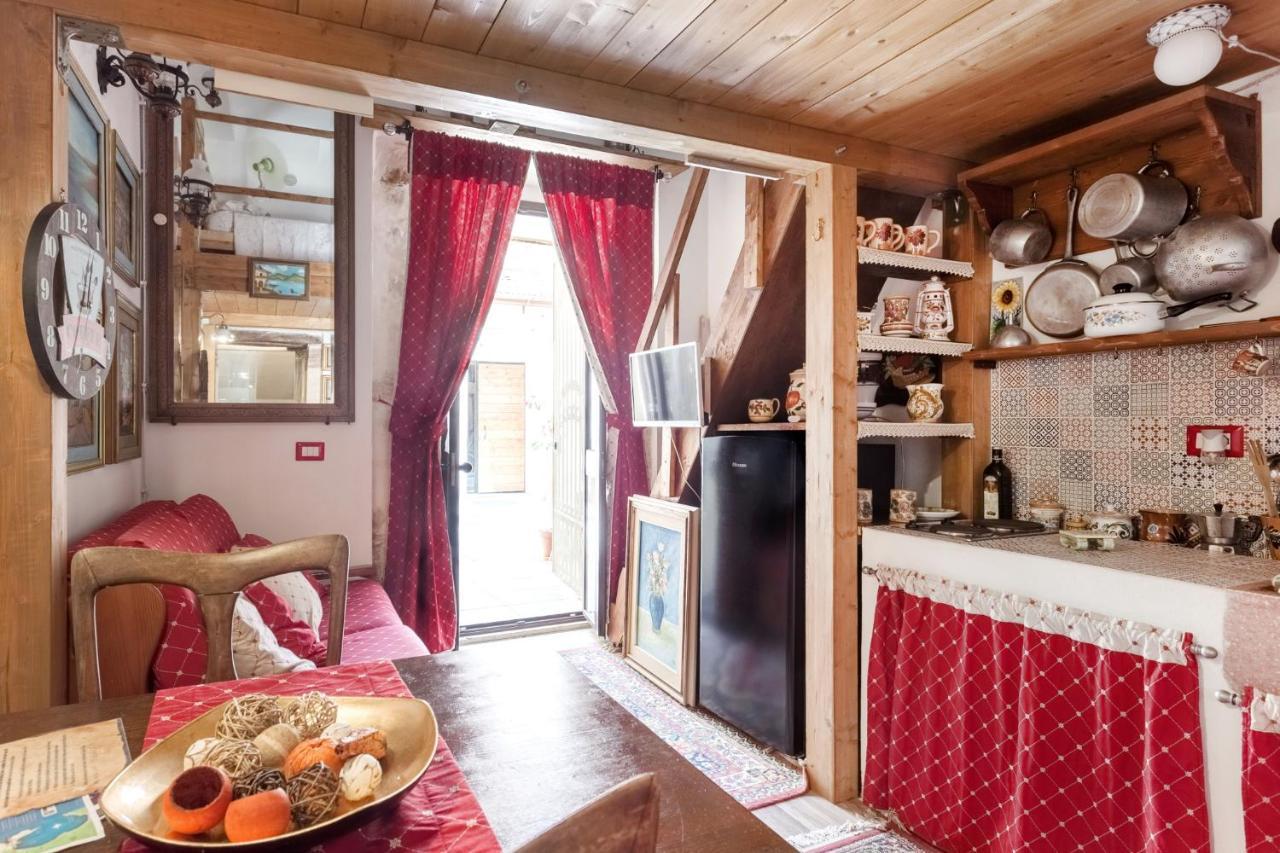 L'Incanto Apartment Сиракуза Екстериор снимка